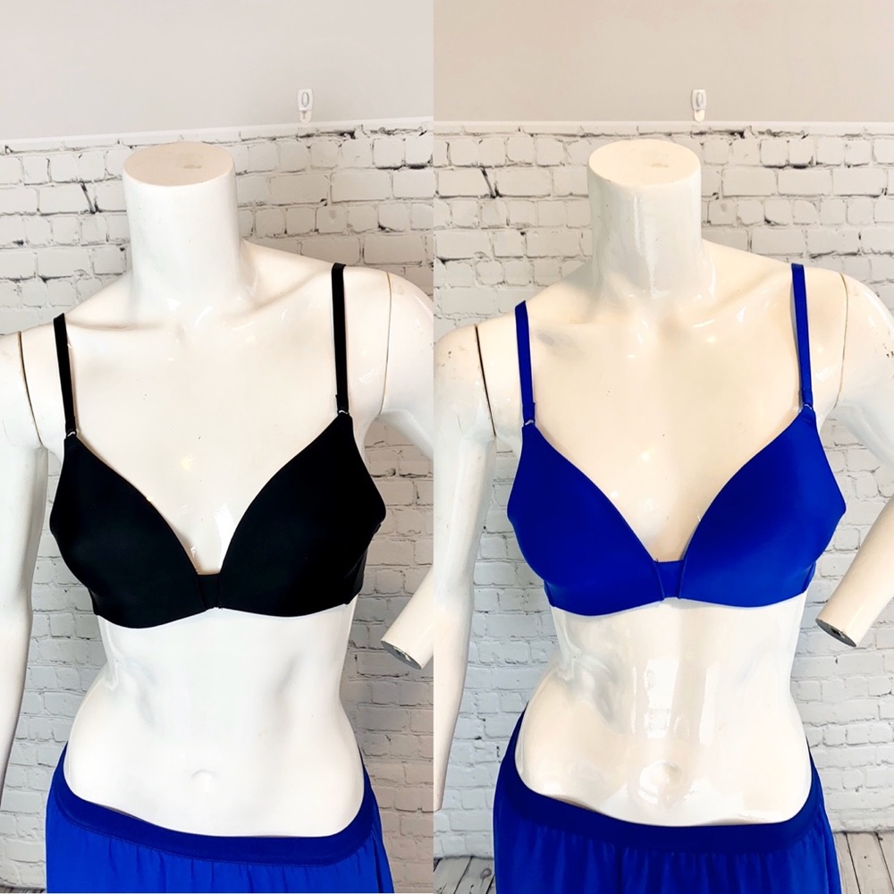 2 Women's Victoria's Secret No Wire Lined Bras 32B